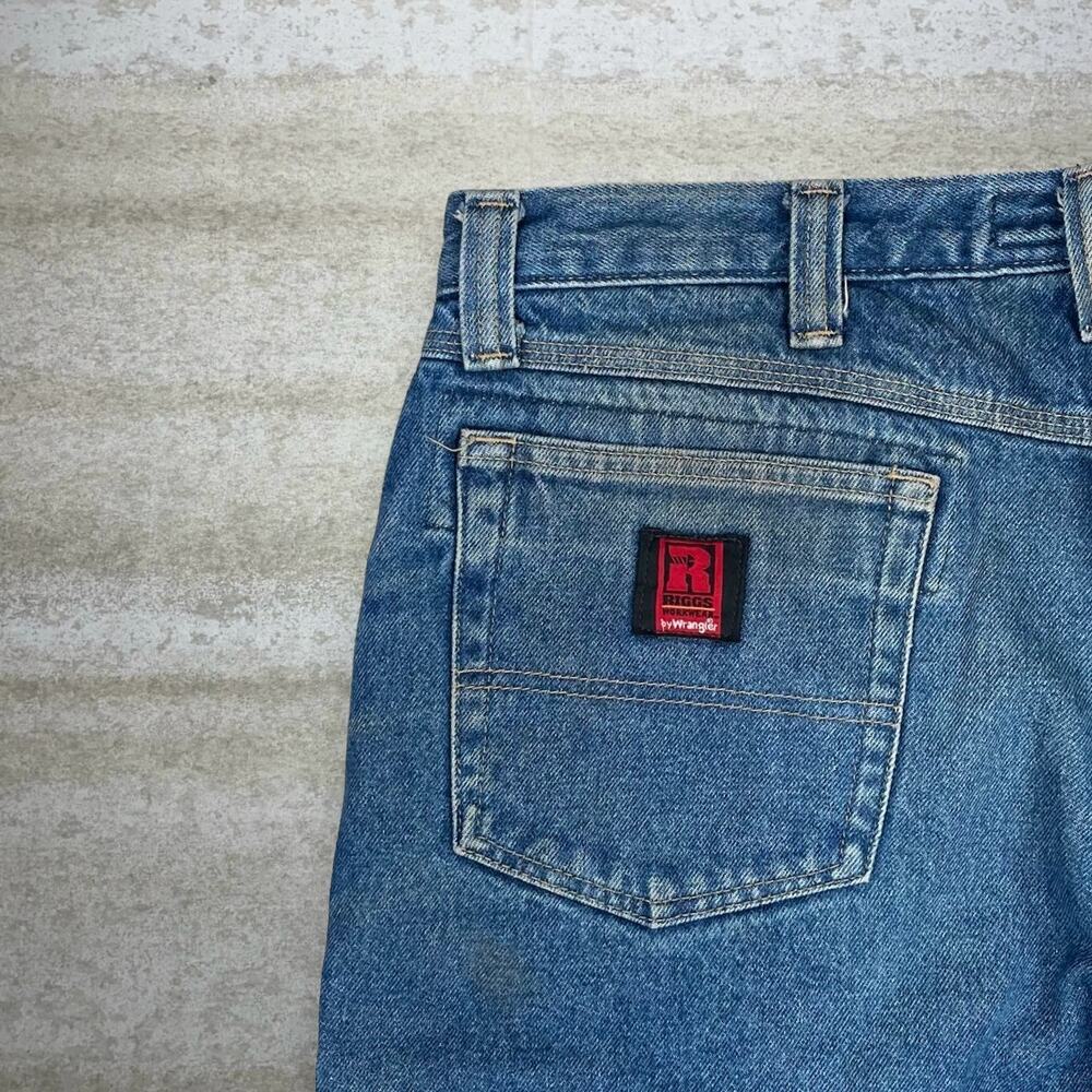 Vintage Y2K Wrangler Riggs Jeans 38x32 Relaxed Fit Medium Wash Denim - Picture 3 of 6